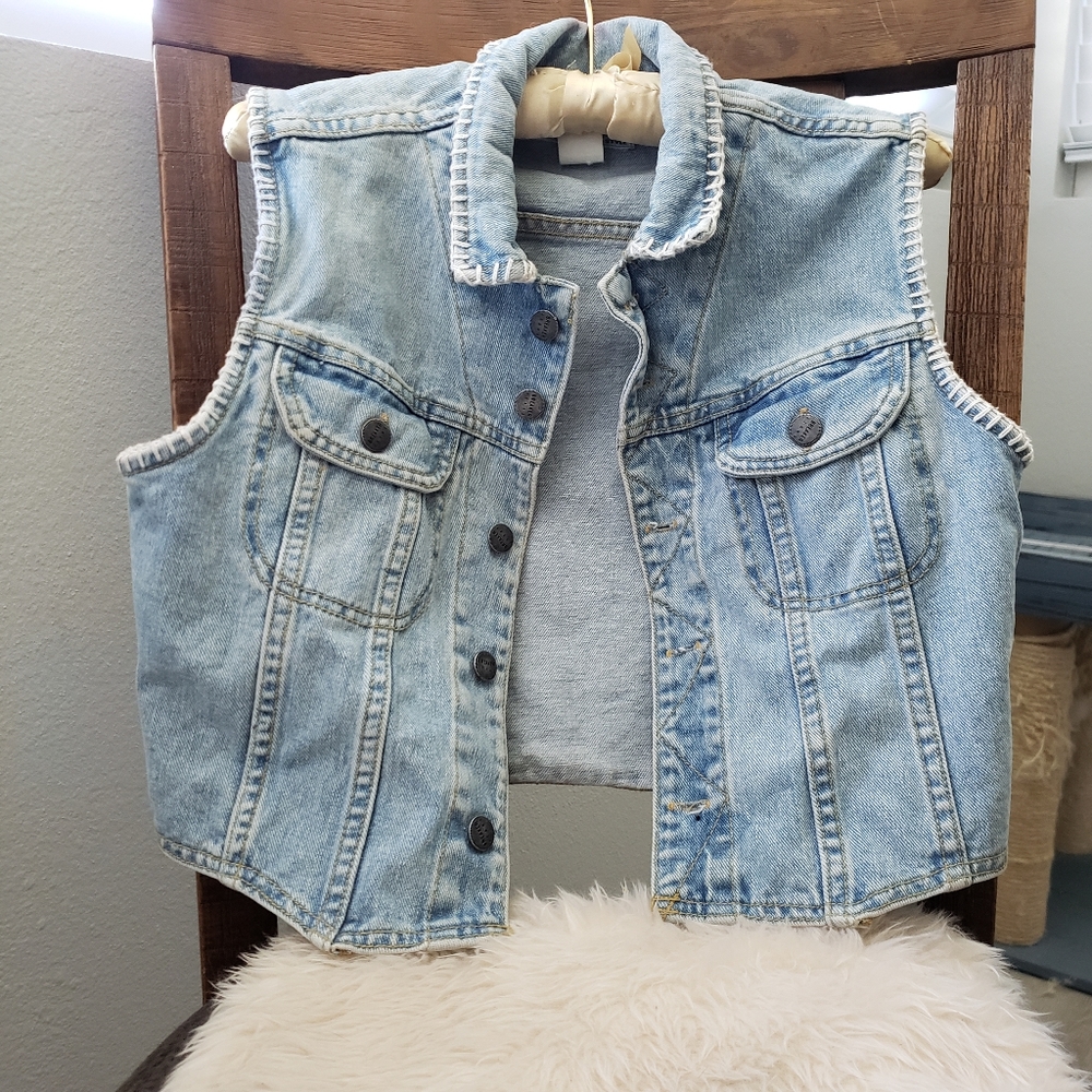 The Breaker Jeans Vest